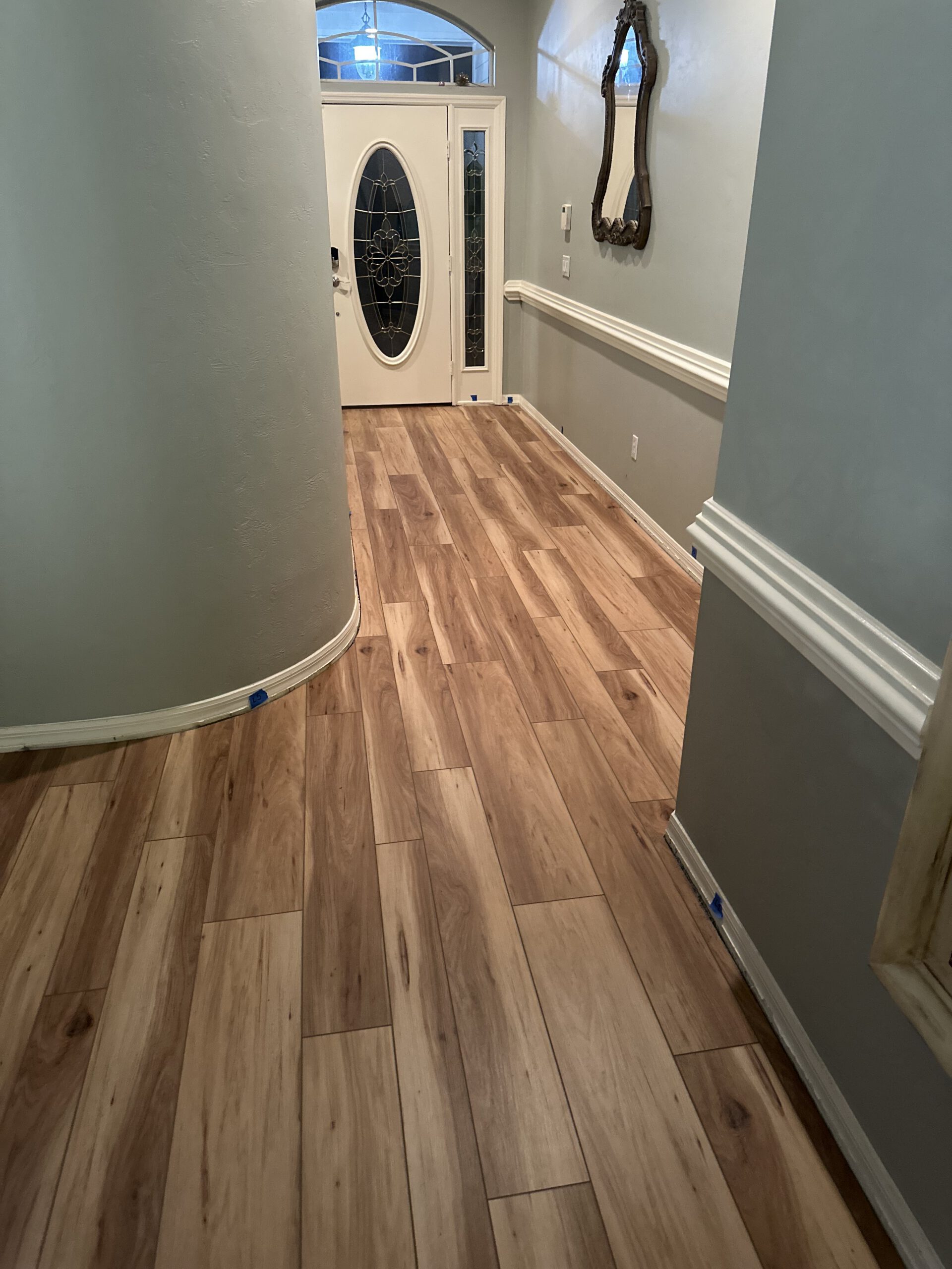 Hallway & trim detail by Color Pros Painting